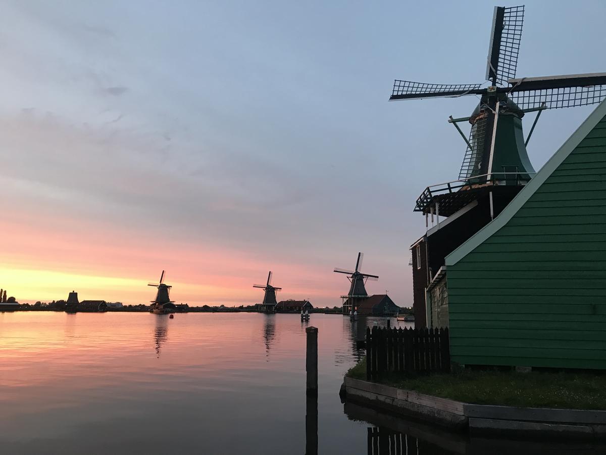 Stay Overnight At Windmill Village Zaanse Schans - Amsterdam Зандам Экстерьер фото